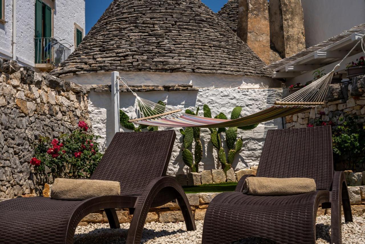 Trulli Holiday Deluxe&Wellness Alberobello Exterior foto