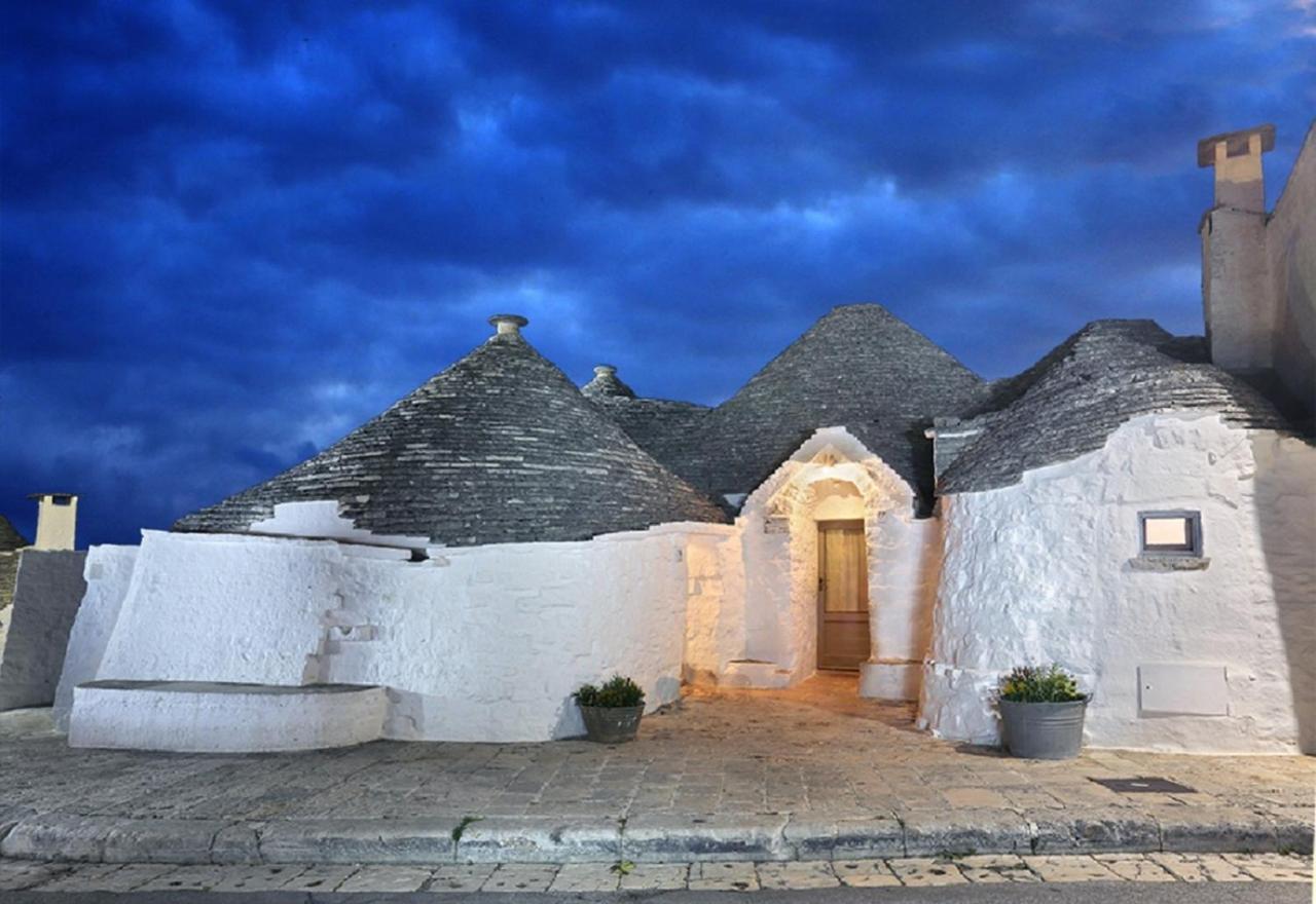 Trulli Holiday Deluxe&Wellness Alberobello Exterior foto